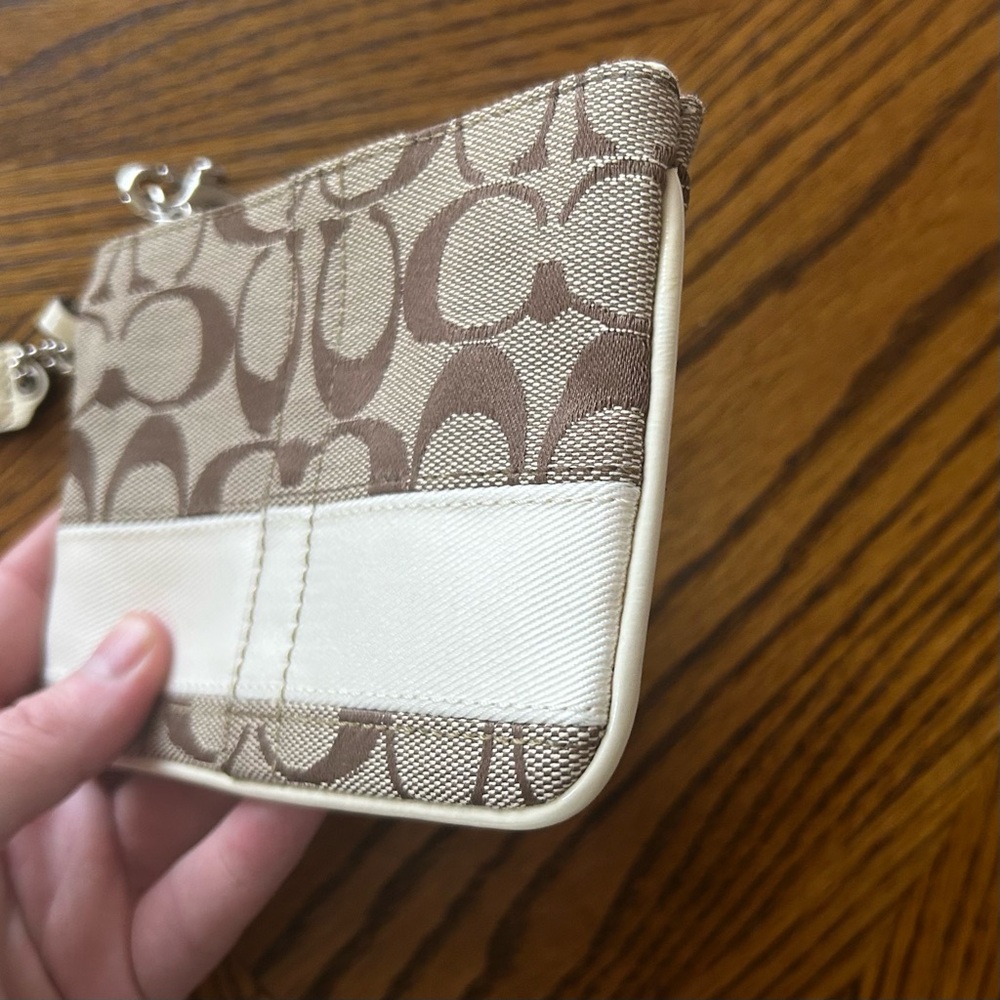 Coach | Signature Stripe Wristlet - Picture 3 of 12